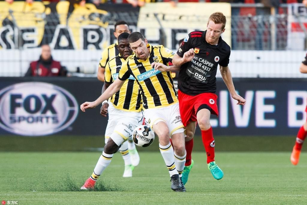 环境中屡屡 环境中屡屡