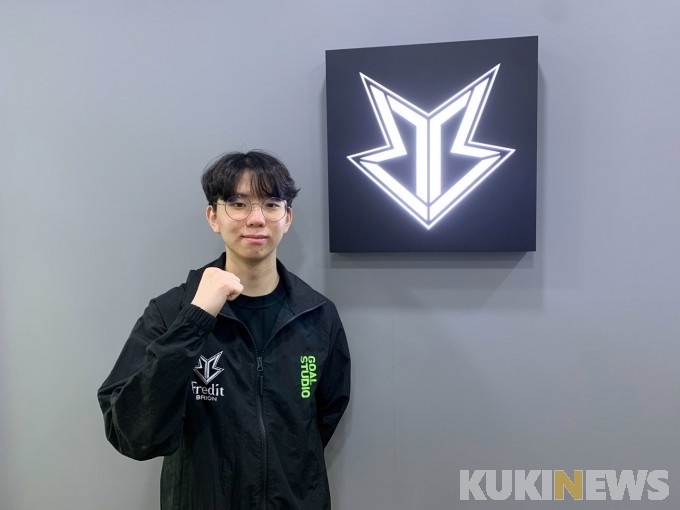 东队更大的 东队更大的